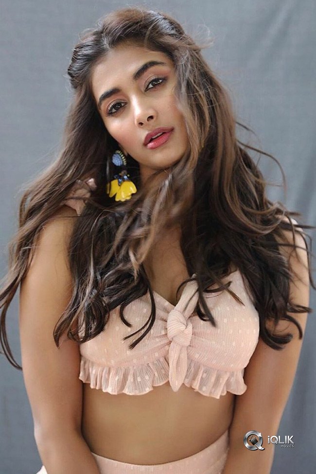 Pooja-Hegde